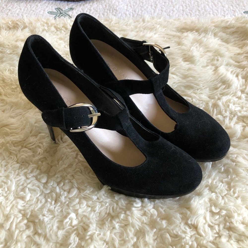 T strap heels